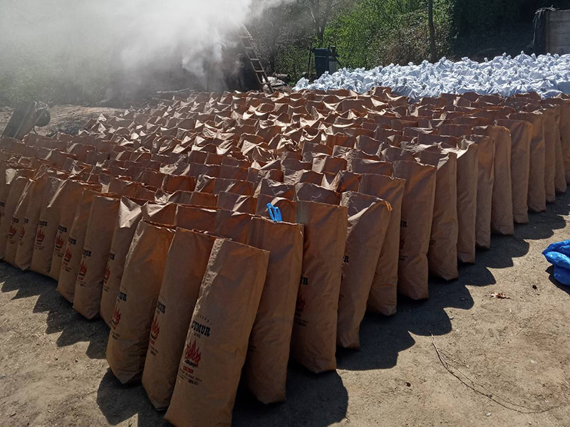 Charcoal-Ćumur